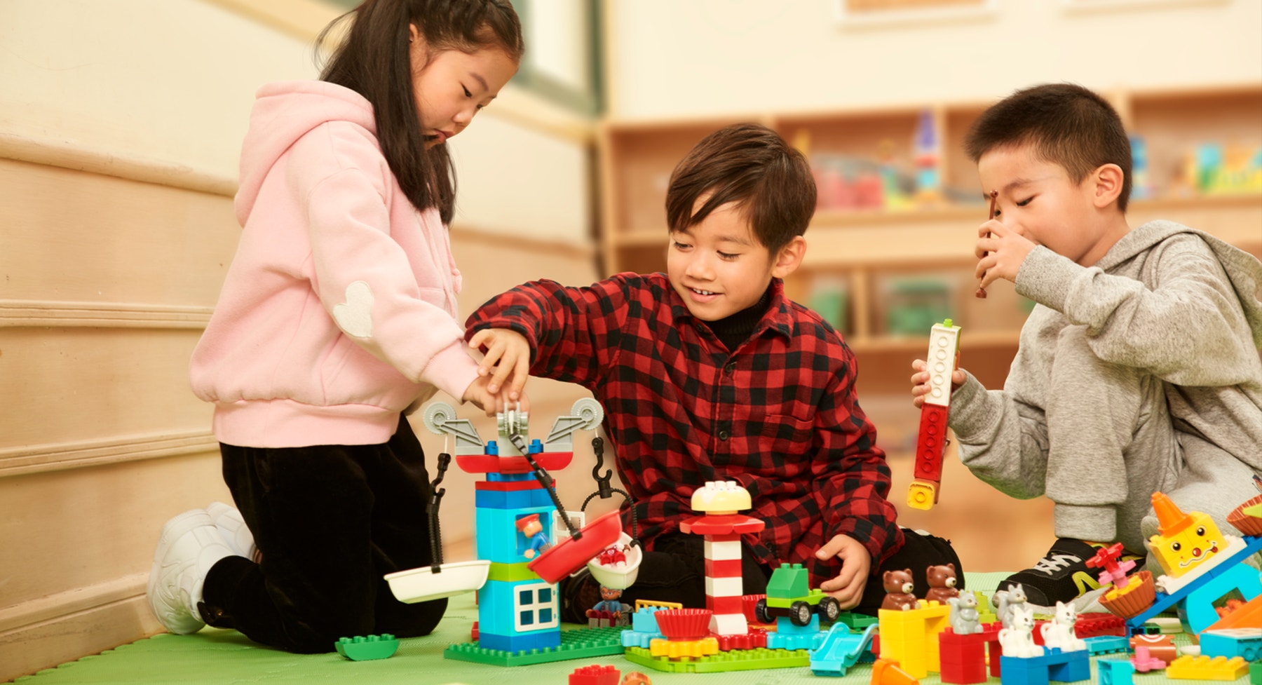 LE_STEAM_Park_China_Lifestyle_1HY20_45024_01_cropped.png